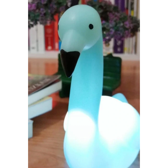 İpek Yıldızı® Dekoratif Işık Altında Renk Değiştiren pilli Kuğu Gece Lambası