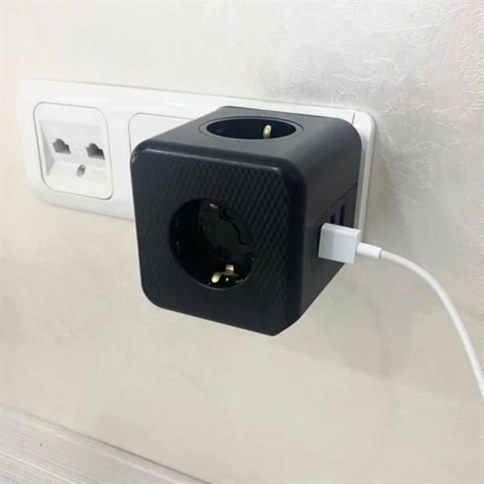 İpek Yıldızı® Isıya Dayanıklı Termal Akım Korumalı ve Çocuk Korumalı 3 Priz Girişli 3 USB Girişli Küp Priz