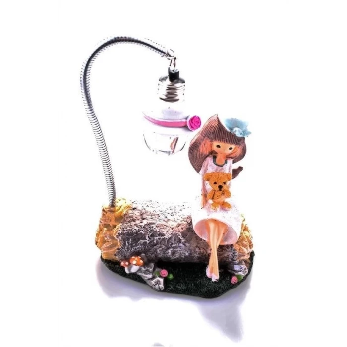 İpek Yıldızı® Kaya Üzerine Oturan Kız Biblo