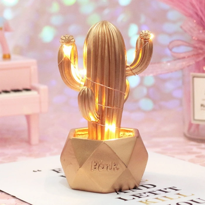 İpek Yıldızı® Led Işıklı Sevimli Kaktüs Dekoratif Masa Lambası Mini Biblo Gece Lambası-GOLD