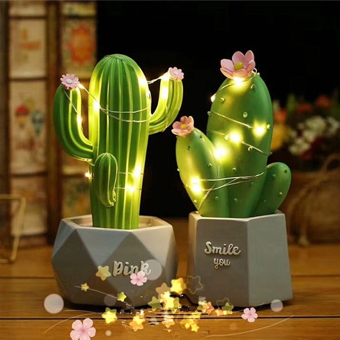 İpek Yıldızı® Led Işıklı Sevimli Kaktüs Dekoratif Masa Lambası Mini Biblo Gece Lambası Yeşil