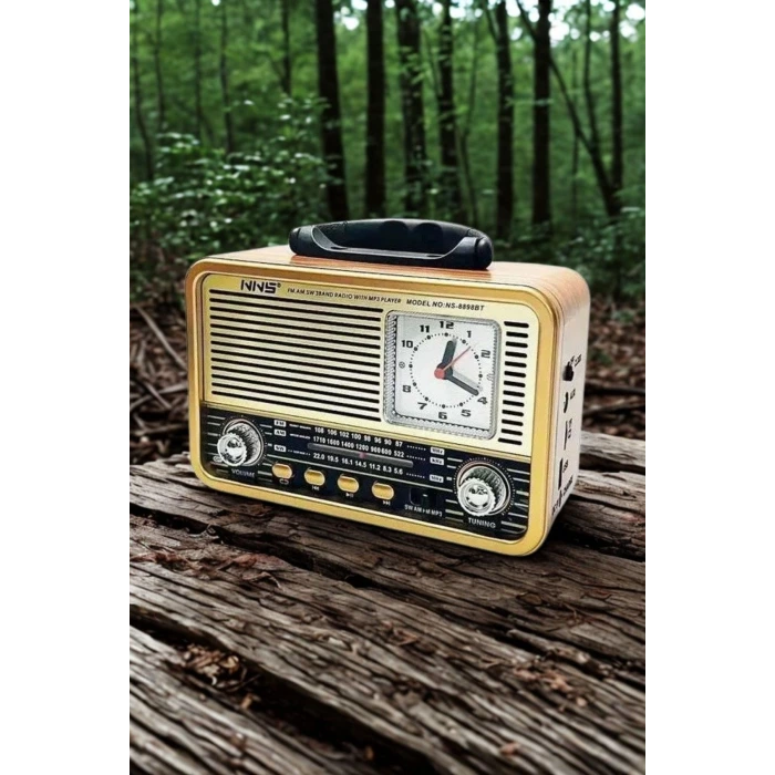İpek Yıldızı® Orta Boy Saat Göstergeli Retro Ahşap Tasarım Bluetooth Hoparlörlü Radyo – FM/AM Destekli, Şarjlı ve Taşınabilir Radyo NS-8898