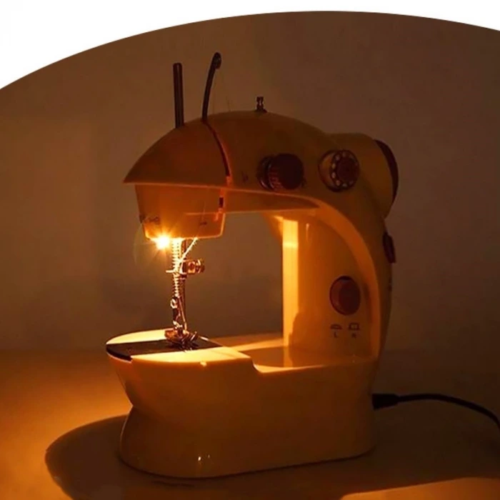 İpek Yıldızı® Pratik Taşınabilir Elektrikli veya Pilli Seyahat Tipi Hız Ayarlı Kademeli Dikiş Makinesi