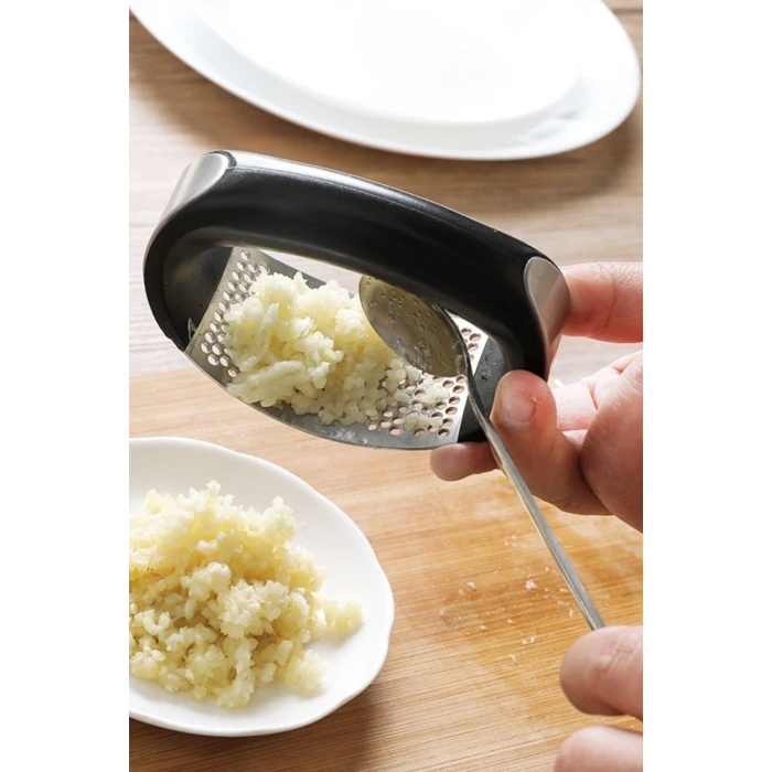 İpek Yıldızı® Yeni Sarımsak Ezici Paslanmaz Çelik Garlic Press
