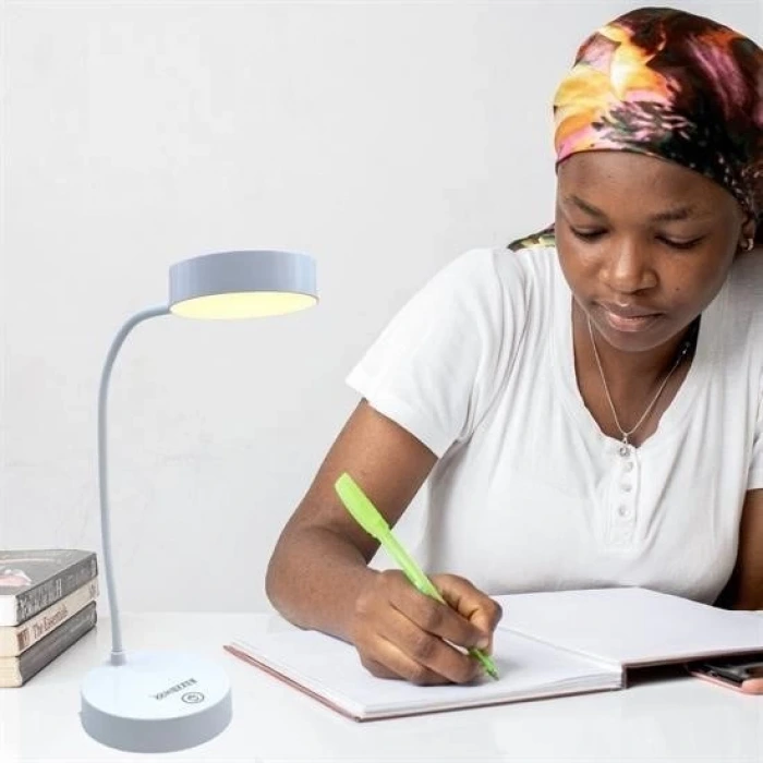 İpek Yıldızı® Yuvarlak USBli Dokunmatik 3 Kademeli 360 Derece  Özel Göz Korumalı Led Lityum Masa Lambası