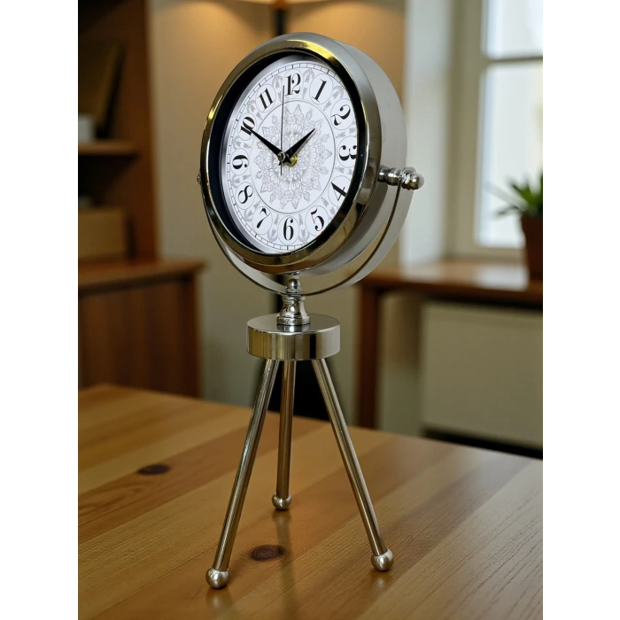 Krom Motif Tasarım Üç Ayaklı Metal Masa Saati
