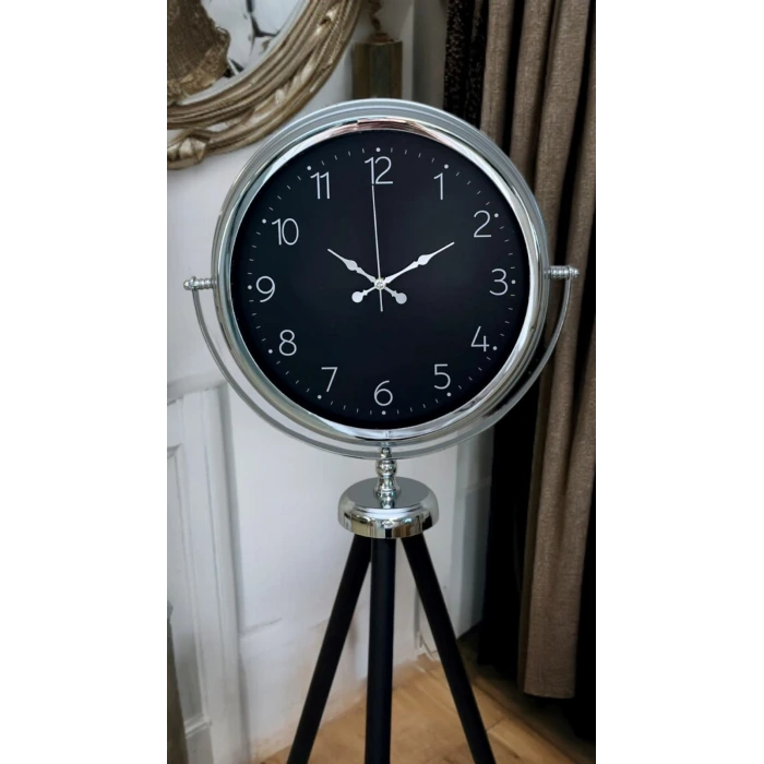 Krom Zarif Tripod Ayaklı Saat