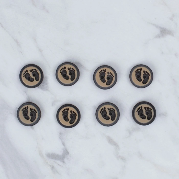 Loren Crafts 8 li Ayak İzi Şekilli Düğme - 0016