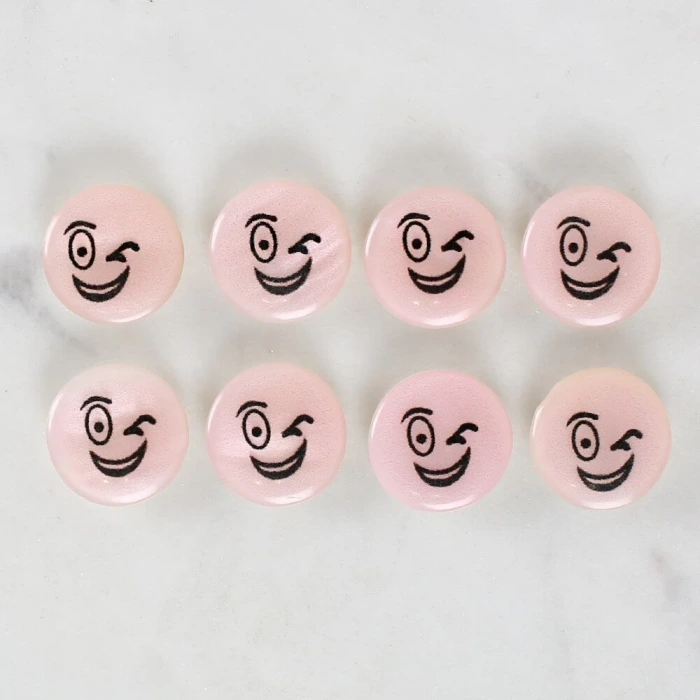 Loren Crafts 8li Gülen Yüz Düğme - 1018