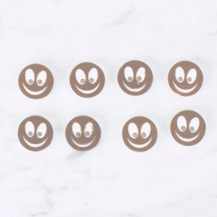 Loren Crafts 8 li Gülen Yüz Kahve Düğme - 0520