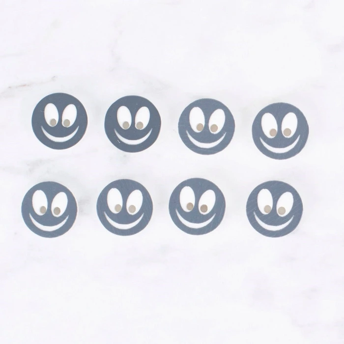 Loren Crafts 8 li Gülen Yüz Koyu Gri Rengi Düğme -