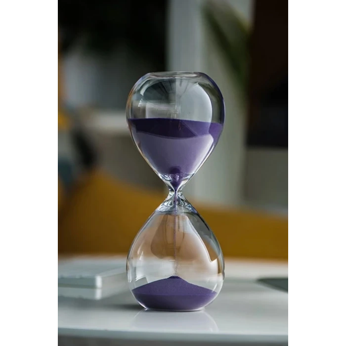 Masaüstü Cam Kum Saati – Estetik Tasarım, Dekoratif Zaman Ölçüm Aleti
