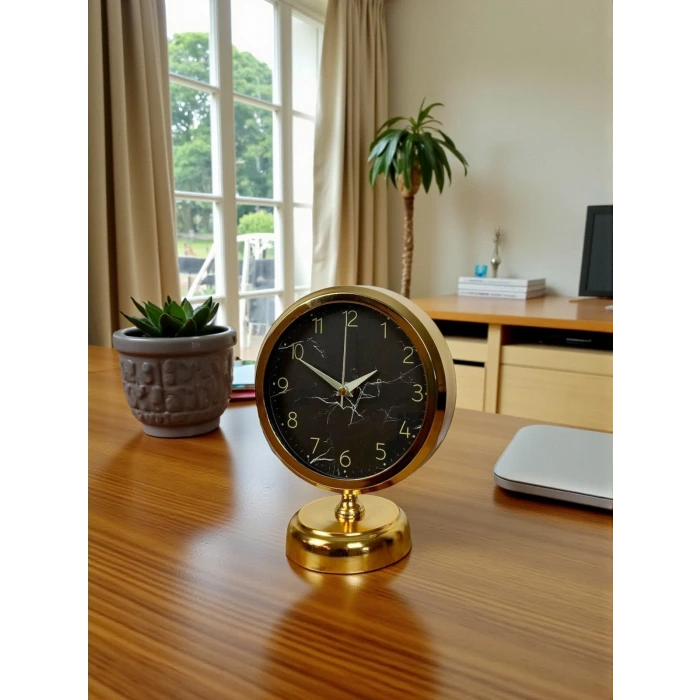 Royal 25 x 20 Cm Gold Metal Masa Saati