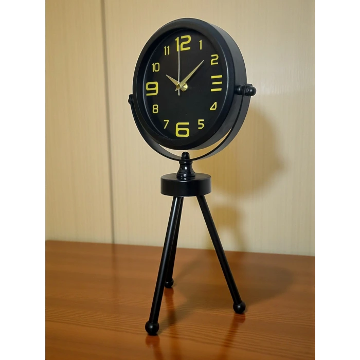 Siyah Metal Gold Rakamlı Üç Ayaklı Masa Saati