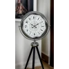 Elegance Desenli Tripod Ayaklı Saat