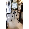 Elegance Gold Tripod Ayaklı Saat