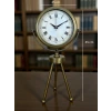 Eskitme Roma Rakamlı Tripod Üç Ayaklı Metal Masa Saati