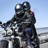 İpek Yıldızı® Y20 Motorsikletler İçin Kablosuz Bluetooth Kulaklıklı – Suya Dayanıklı, Uzun Ömürlü Batarya, Gürültü Engelleme Özellikli Kask Kulaklığı