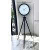 Siyah 24 Saat Göstergeli Özel Tasarım Tripod Ayaklı Saat