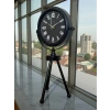 Siyah Zarif Dekoratif Üç Ayaklı Metal Masa Saati