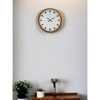 36 Cm Turuncu Sade Şık Duvar Saati