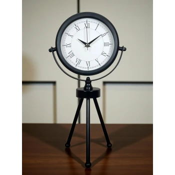 Asalet Siyah Üç Ayaklı Metal Masa Saati
