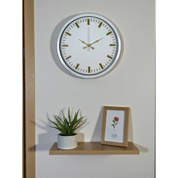 Beyaz Zarafet 40 Cm Metal Duvar Saati