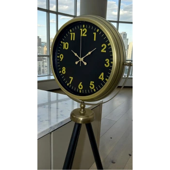 Black Legacy Eskitme Tripod Ayaklı Saat