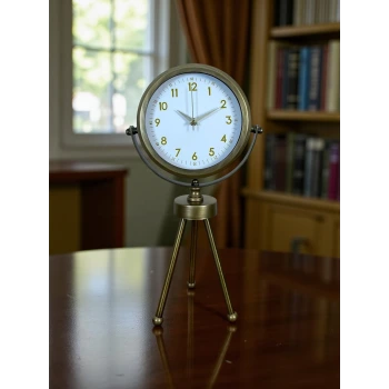 Eskitme Metal Gold Rakamlı Üç Ayaklı Masa Saati