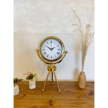 Gold Metal Mini Tripod Desenli Roma Rakamı Masa Saati 45×26 cm