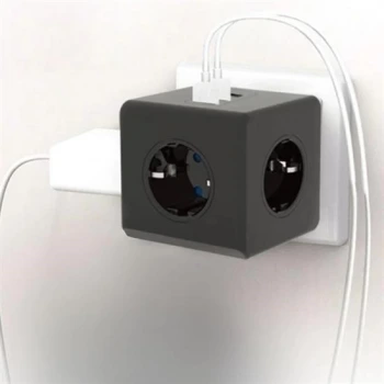 İpek Yıldızı® Isıya Dayanıklı Termal Akım Korumalı ve Çocuk Korumalı 3 Priz Girişli 3 USB Girişli Küp Priz
