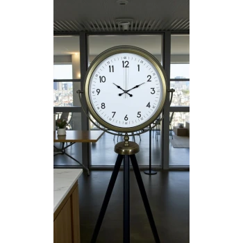 Klasik Eskitme Tripod Ayaklı Saat