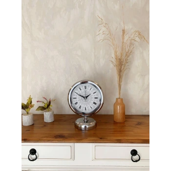 Krom Metal Çini Desen Roma Rakamlı Masa Saati