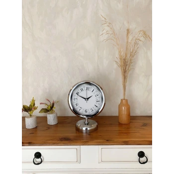 Krom Metal Desenli Masa Saati 25×20 cm