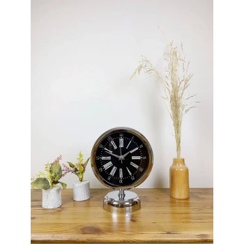 Krom Metal Roma Rakamlı Masa Saati 25×20 cm
