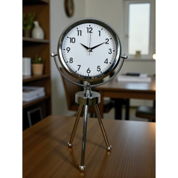 Krom Zarif & Şık Üç Ayaklı Metal Masa Saati
