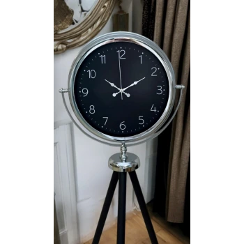 Krom Zarif Tripod Ayaklı Saat
