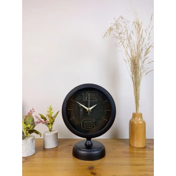 Siyah Metal Spor Masa Saati 25×20 cm