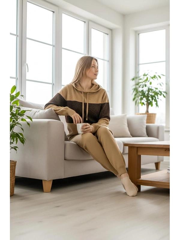 Kapüşonlu Triko Kazak & Pantolon Takım