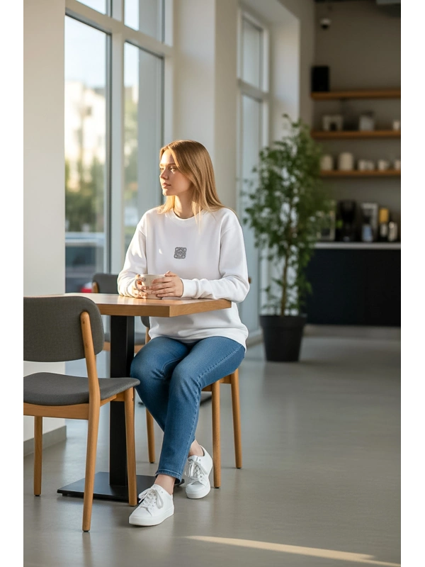 Sheenza Kadın Beyaz Bisiklet Yaka Sweatshirt