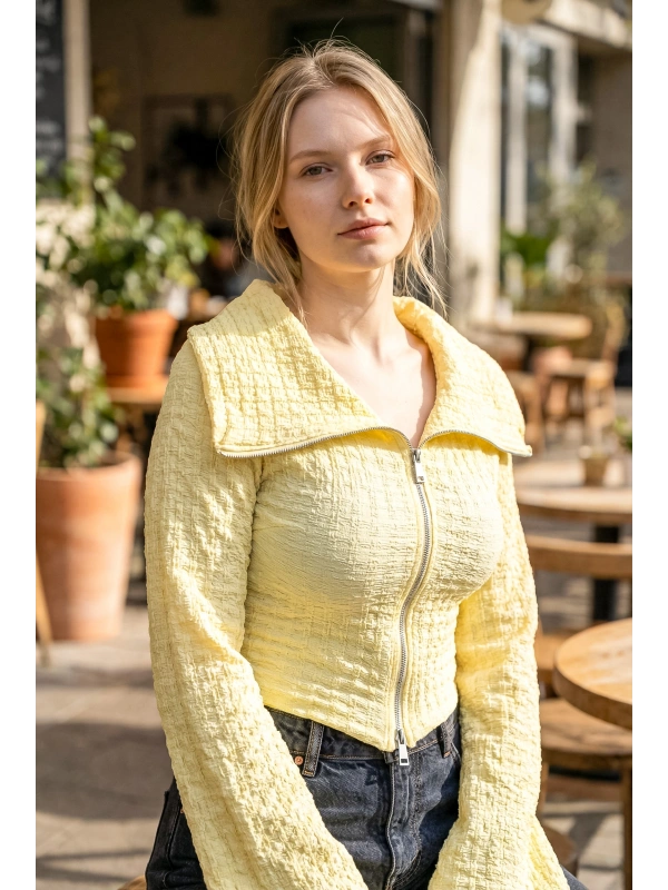 Kadın Waffle Dokulu Fermuarlı Kısa Ceket