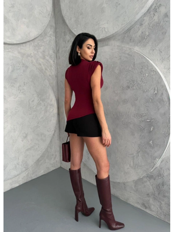 Sheenza Vatkalı Asimetrik Kesim Sandy Bluz