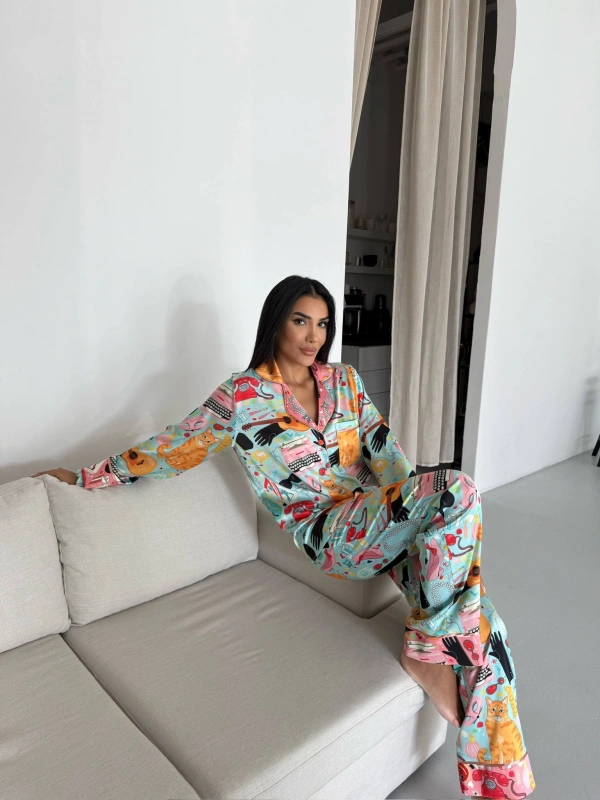 Saten Karışımlı İllüstrasyon Desenli Pijama Takımı - Turkuaz
