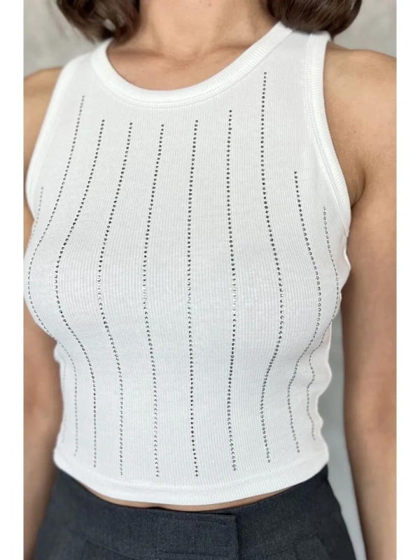 Taş İşlemeli Fitilli Beyaz Crop Atlet