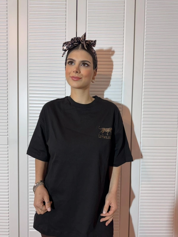 Sheenza Kadın Leopar Fular Detaylı Oversize Tişört