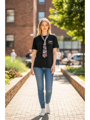 Sheenza Kadın Leopar Fular Detaylı Oversize Tişört