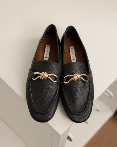 Hakiki Deri Cameron Kadın Siyah Metal Tokalı Loafer Babet