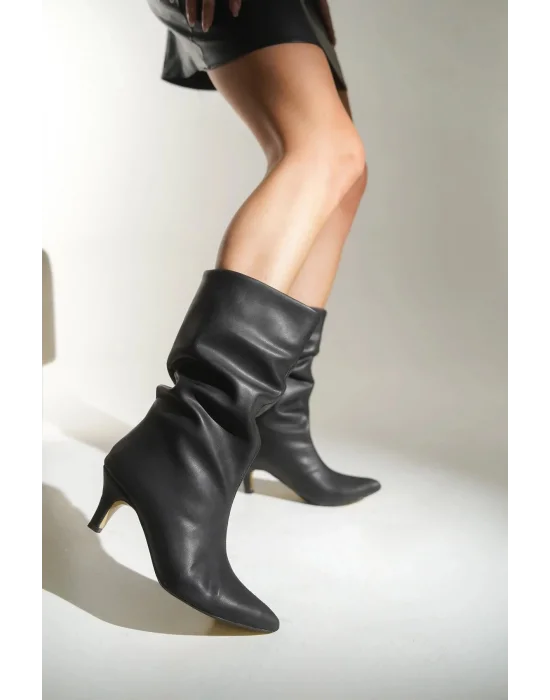 Greek Kadın Siyah Cilt Körüklü Bot