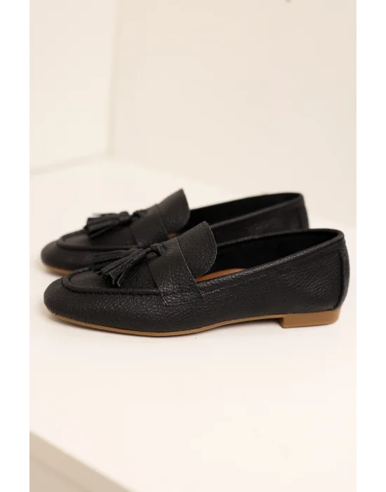 Hakiki Deri Kadın Siyah Adeen Ponponlu El yapımı Babet