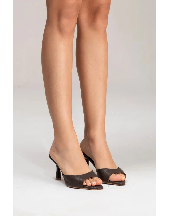 Hakiki Deri Aria Kadın Acı Kahve Tek Yüz Topuklu Terlik